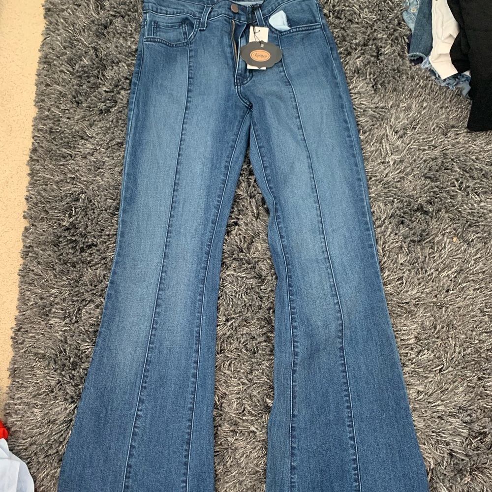 Kindred Boutique flare jeans never worn